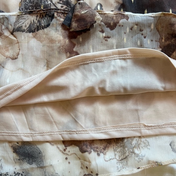 Haven + Blair London - (XL) V Neck Blouse - Picture 5 of 5